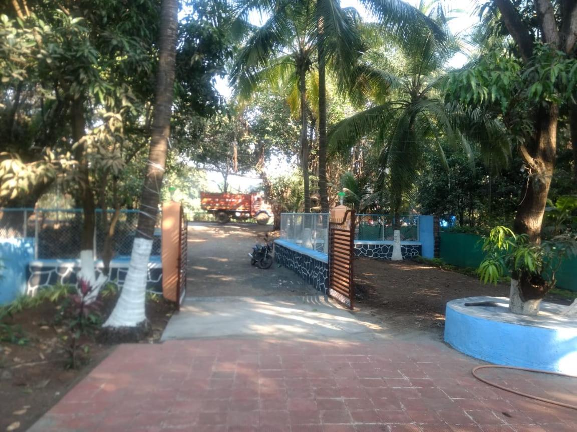 Krushna Kunj Holiday Home Алибаг Экстерьер фото