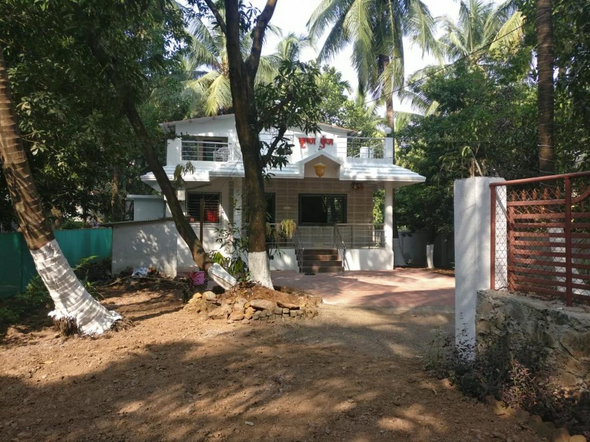 Krushna Kunj Holiday Home Алибаг Экстерьер фото